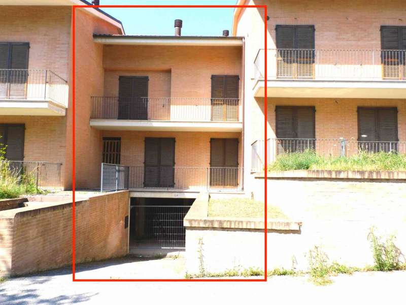 Villetta a schiera presso il complesso residenziale delle Terme di San Giacomo a Sarnano