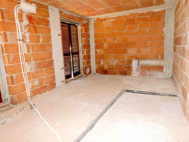 Villetta a schiera presso il complesso residenziale delle Terme di San Giacomo a Sarnano