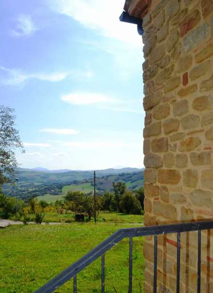 Podere restaurato nelle marche