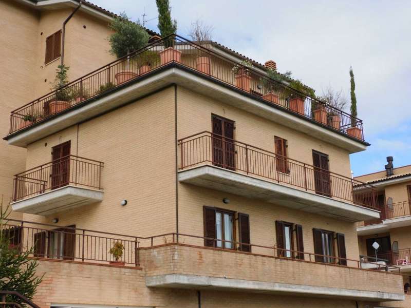 Apartment in Sarnano with views towards the center of the village, the hills and mountains