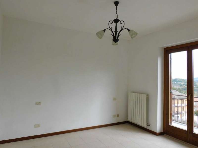 Apartment in Sarnano with views towards the center of the village, the hills and mountains