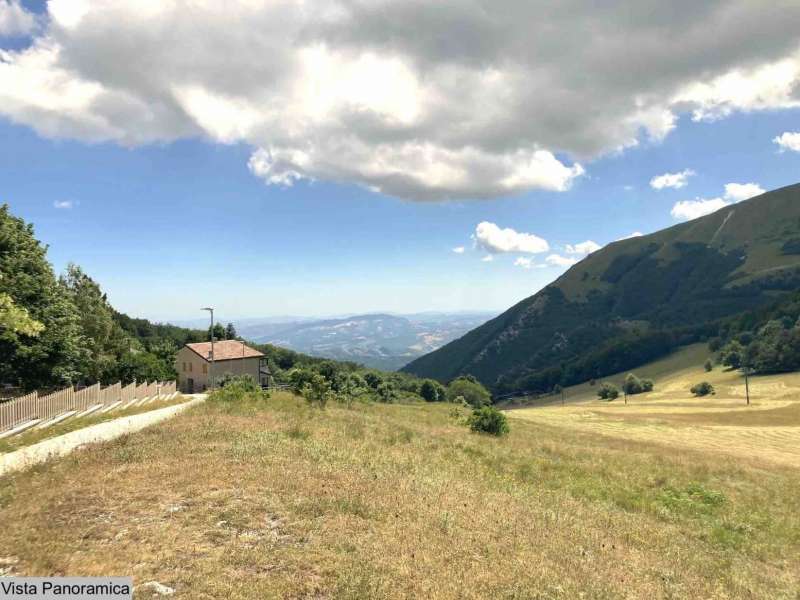 Terreno Edificabile alle pendici dei Monti Sibillini