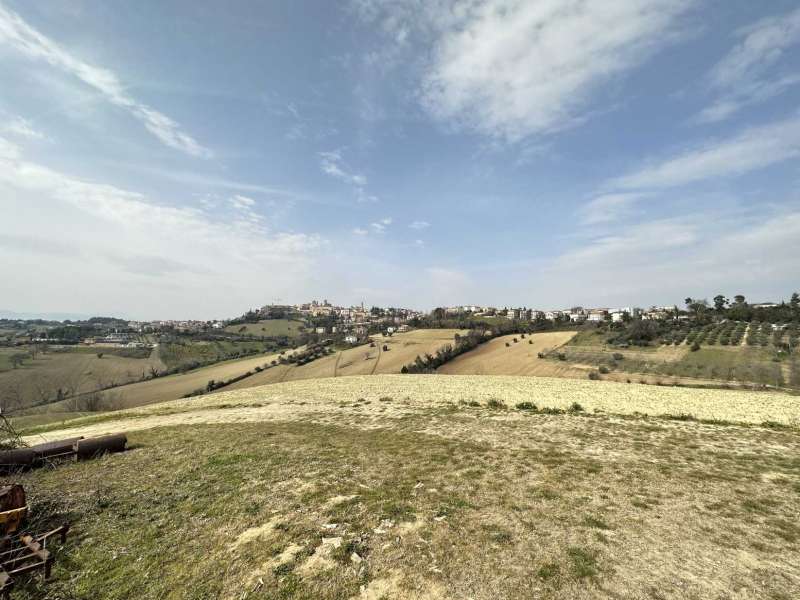 Farmhouse Filottrano (AN)
