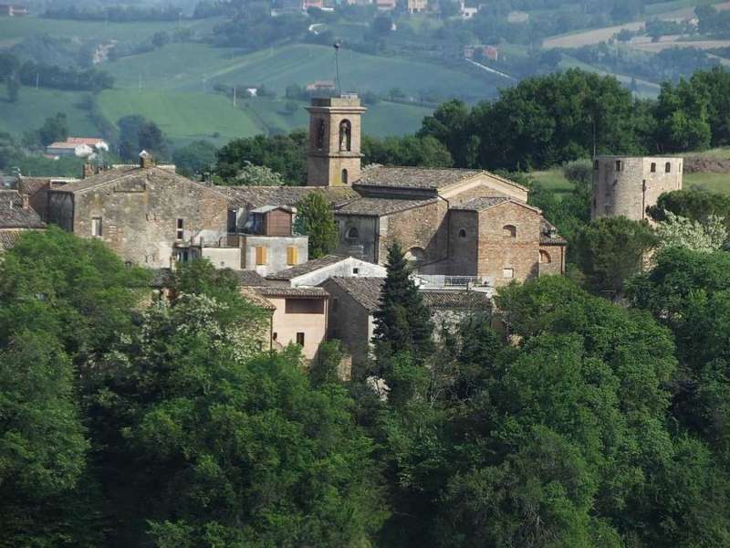 Terracielo nel cuore di Ripe San Ginesio, il piccolo gioiello delle Marche 
