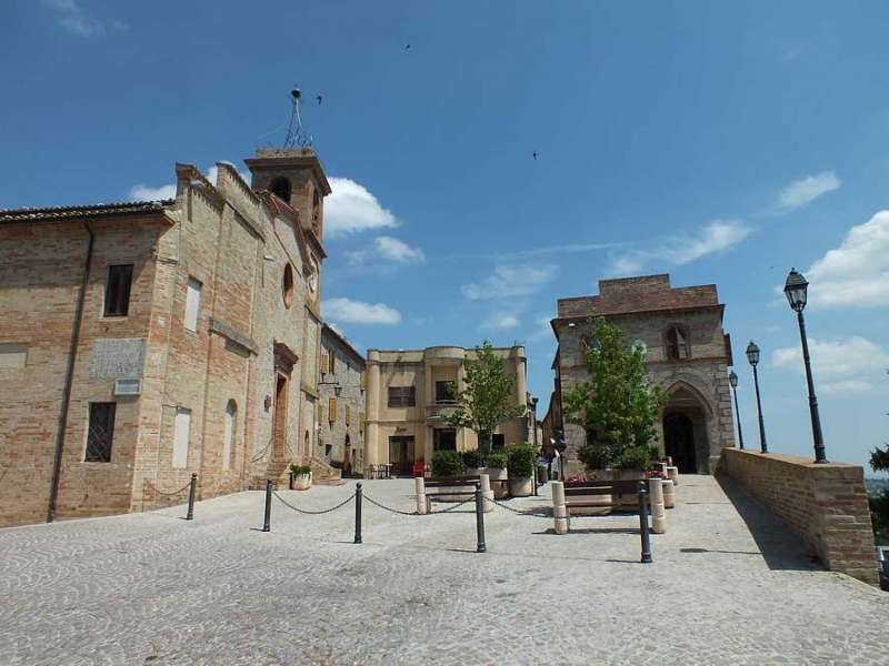 Terracielo nel cuore di Ripe San Ginesio, il piccolo gioiello delle Marche 