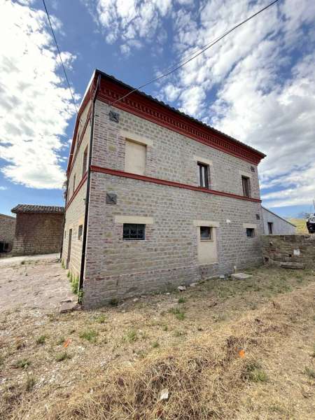 Rustico ristrutturato a San Ginesio