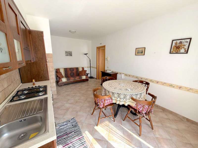 Proprietà pronta da vivere con ampio garage