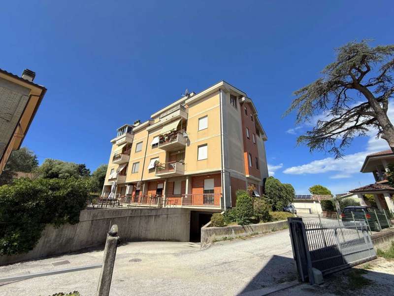 Appartamento panoramico ad Urbisaglia