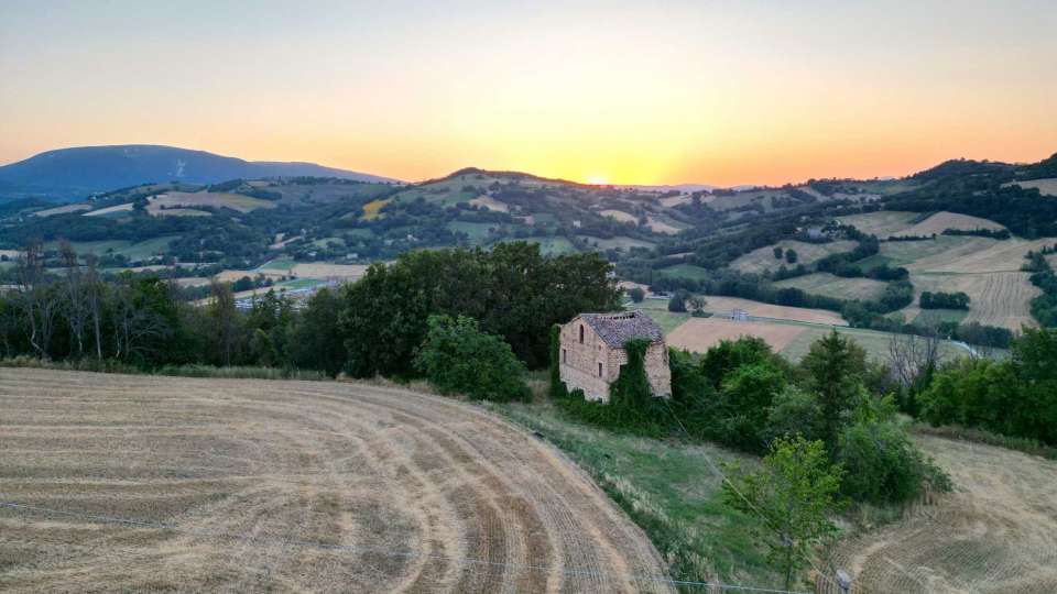Ruins and agricultural land in San Ginesio
