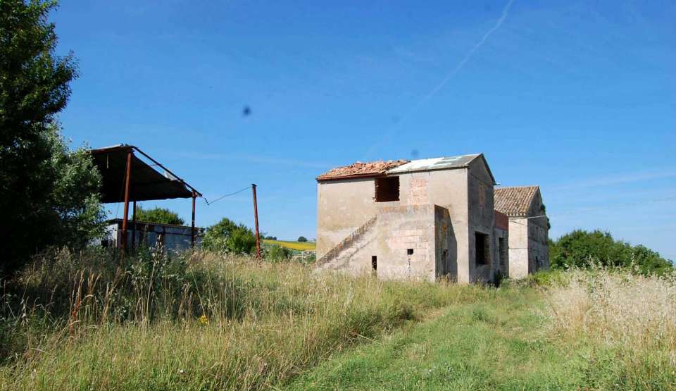 Farmhouse for sale Montelupone