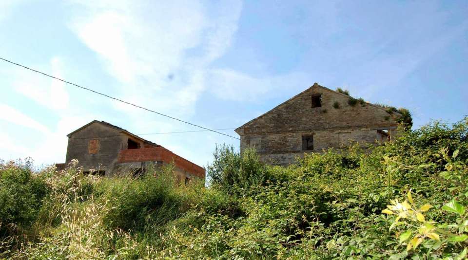 Farmhouse for sale Montelupone