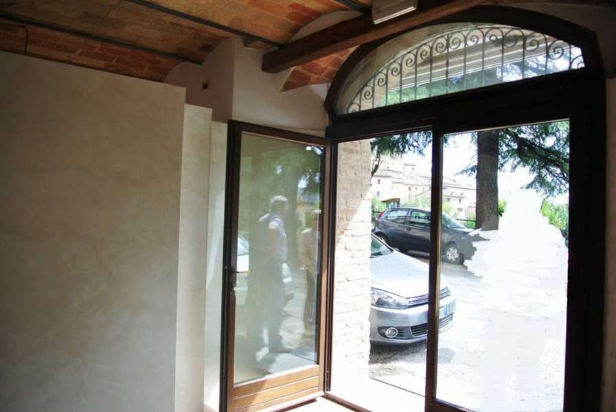 negozio in vendita a Sarnano