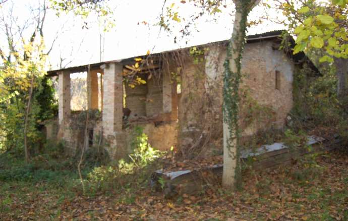 old agricoltural dwelling for sale San ginesio