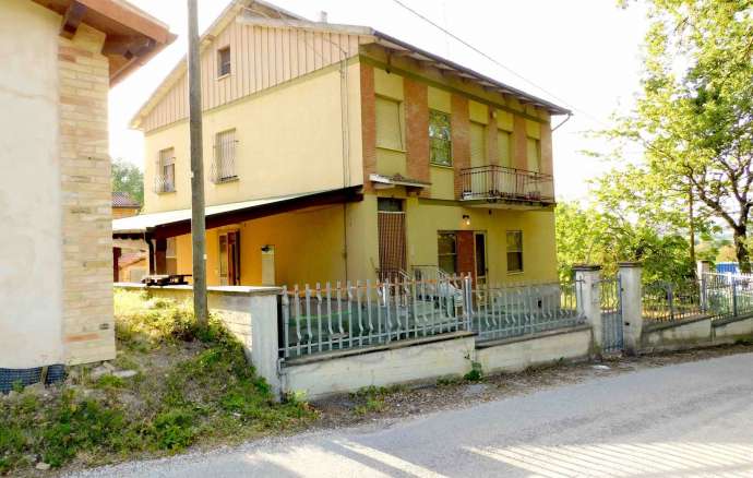 Villa for sale Migliarucci Sarnano