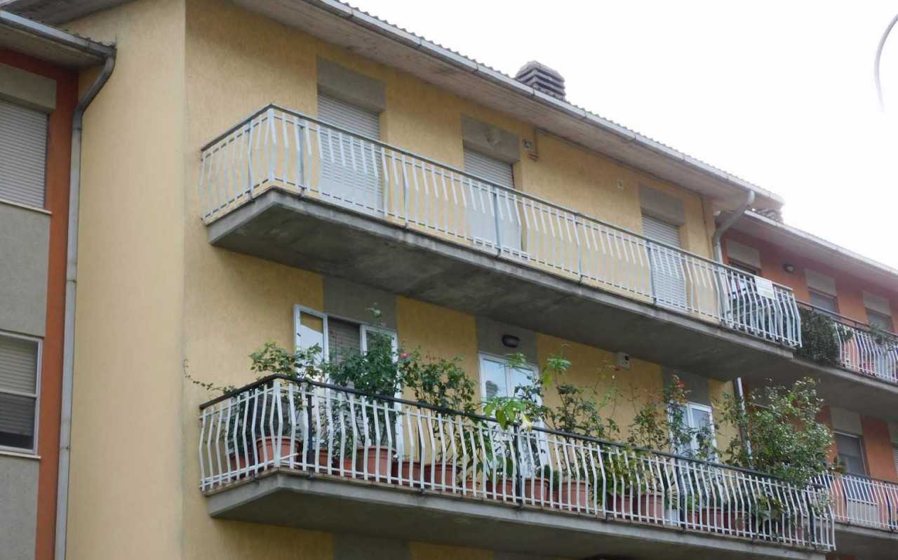 appartamento in via E. Mattei al secondo piano