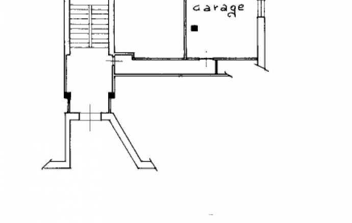 Appartamento al piano primo con garage
